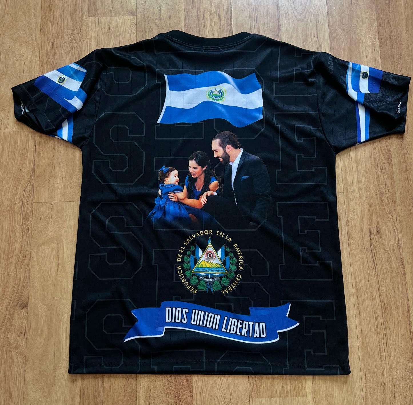Playera El Salvador